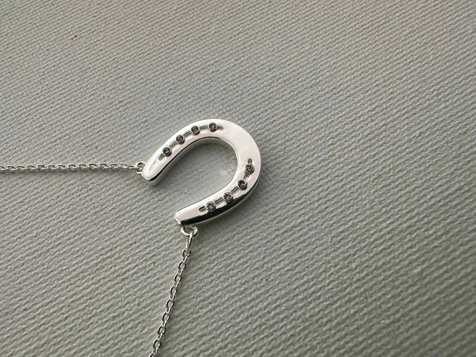 Single Horseshoe Necklace - Carol Young Silver