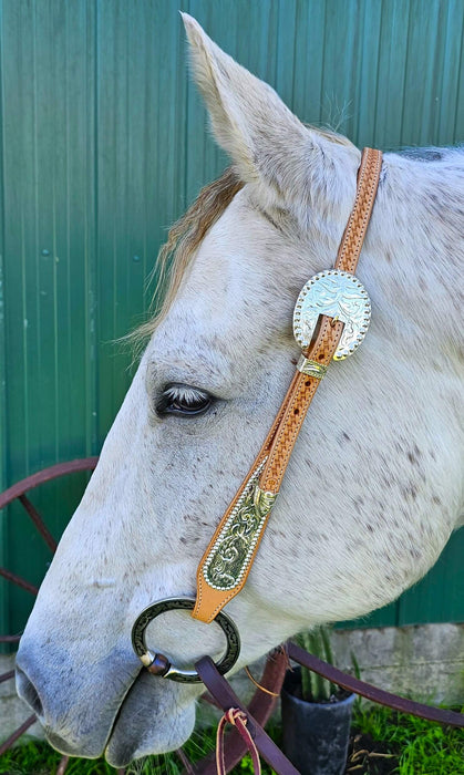 Classic USA Leather One-Ear SHOW headpiece with silver plates on cheek straps and ear piece Show silver fittings