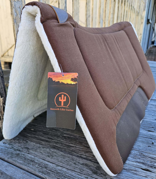 Contoured Pad with Canvas/ Brown