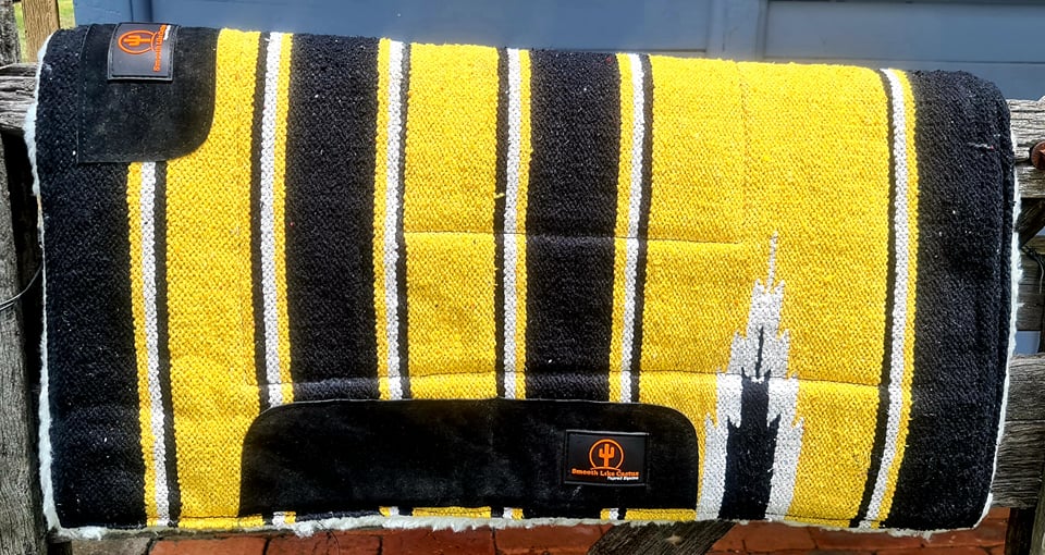 Allrounder' Navajo Fleece Pad 32" x 32" Yellow