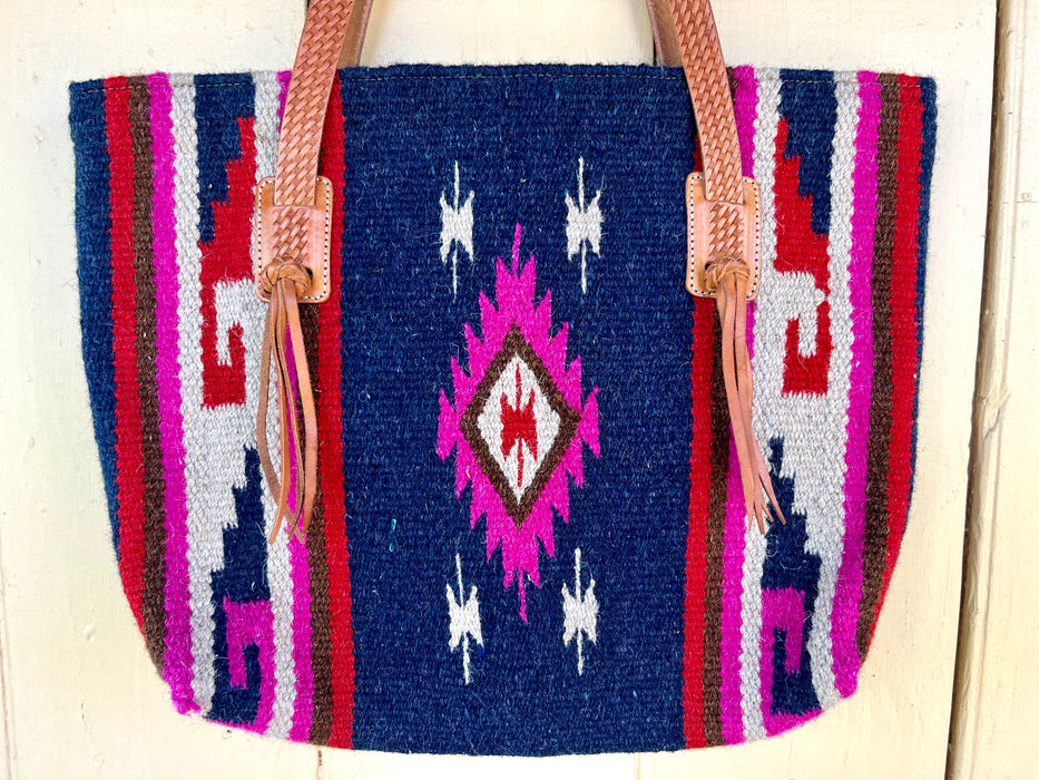 "KACEY" Western Blanket Handbag - Smooth Like Cactus