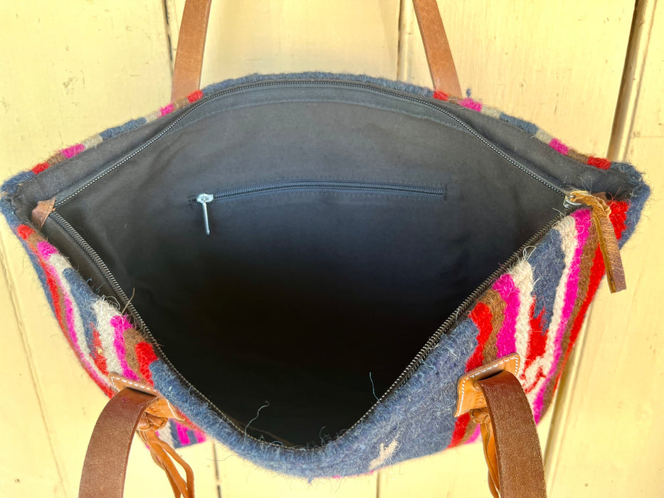 "KACEY" Western Blanket Handbag - Smooth Like Cactus