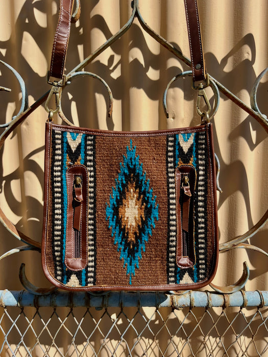 "LAYLA" Blanket Crossbody Bag - Smooth Like Cactus