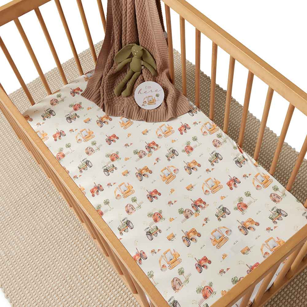 Diggers & Tractors Organic Fitted Cot Sheet Snuggle Hunny — Toprail