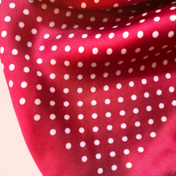 CHERRY SPOT - Classic Print Neck Scarf - 1773