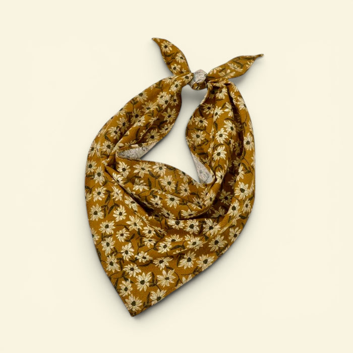"SUMMER" Cottage  - Neck Scarf/Kerchief - 1773