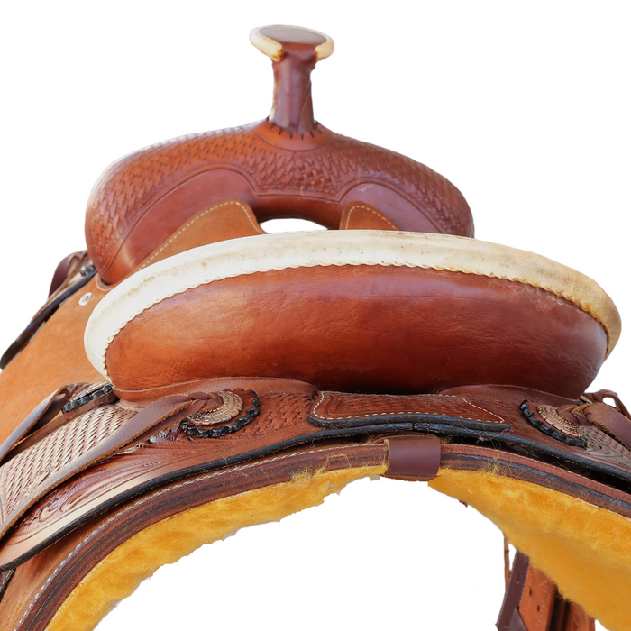 Floral tooling Ranch Roper Saddle 16"