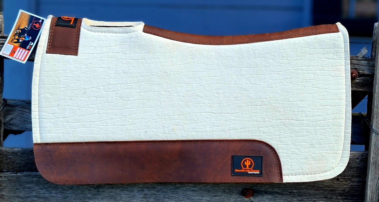 "CLANCY" White Wool Contoured Pad - Smooth Like Cactus