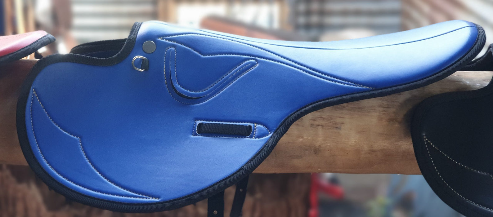 PVC Racing Saddle