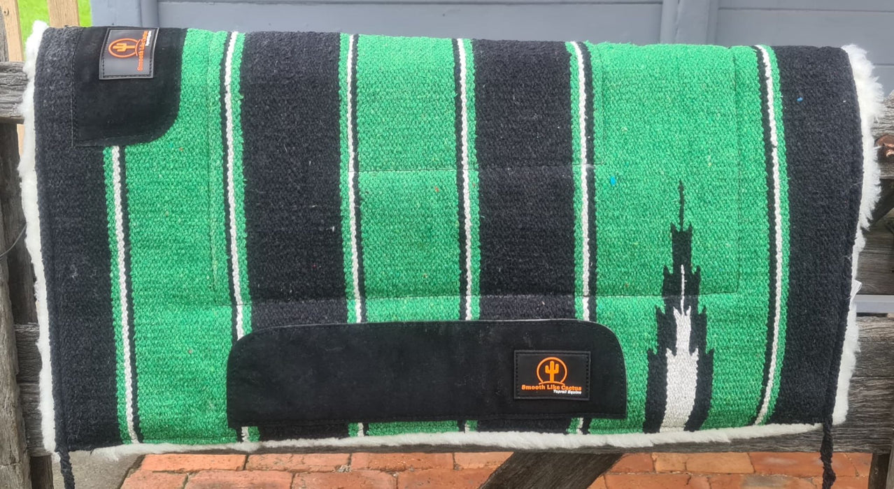 Allrounder' Navajo Pad with Fleece underlay 32" x 32" Green