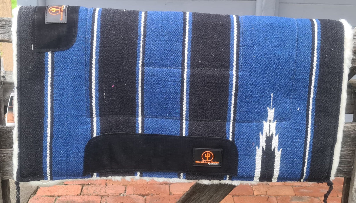 Allrounder' Navajo Pad with Fleece underlay 32" x 32"  Blue