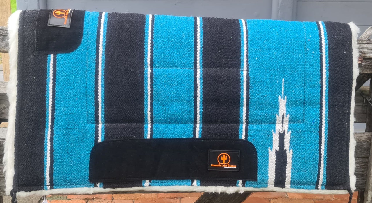 Allrounder' Navajo Pad with Fleece underlay 32" x 32" Turquoise